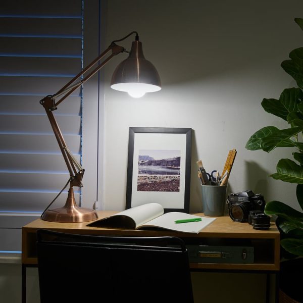 *Unboxed*Gizzu Everglow Rechargeable Warm White Emergency LED Bulb - Screw-In - Image 3